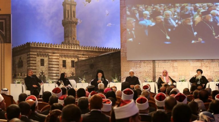 Imã de Al Azhar assegura que nem islamitas nem cristãos são terroristas