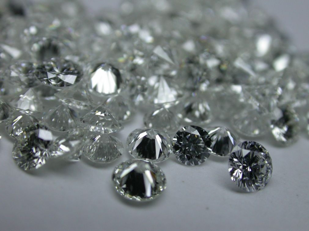 Vendas de diamantes angolanos descem para 82 MEuro apesar de subida da cotação em março