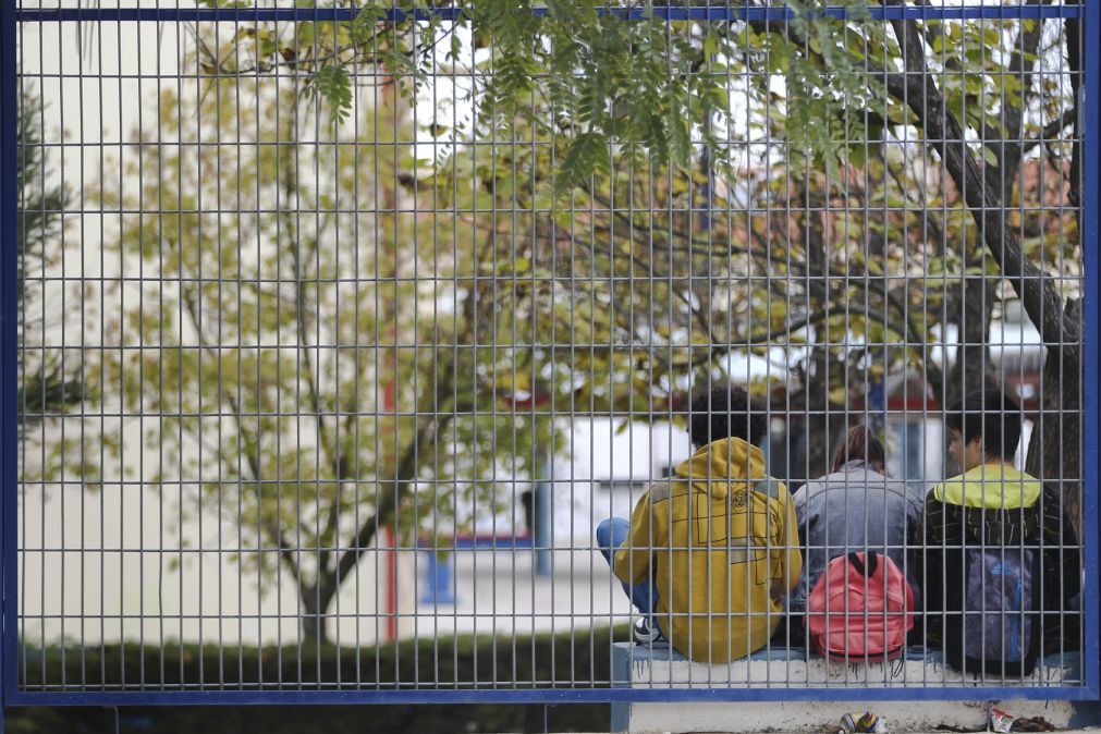 Greve dos trabalhadores das cantinas pode fechar muitas escolas