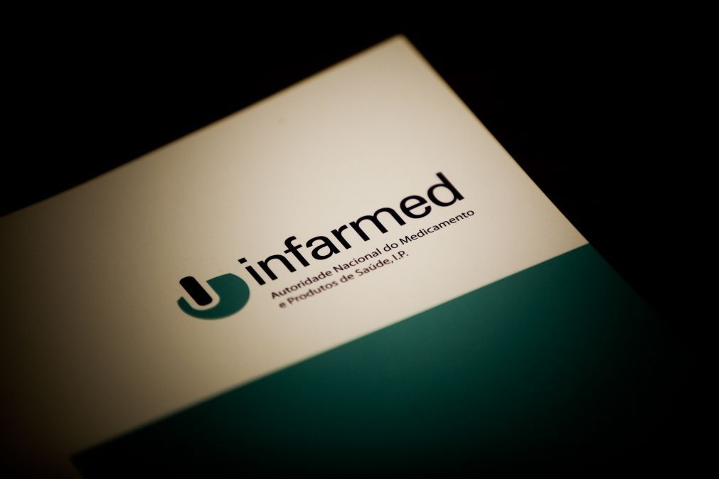 Infarmed recebeu em 4 anos mais de 170 suspeitas de reações adversas graves em ensaios