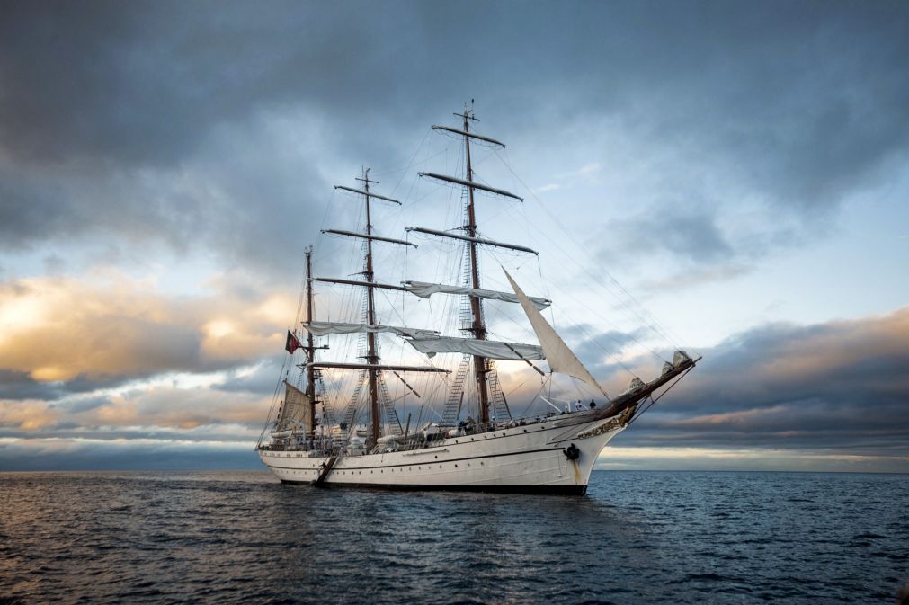 Navio-escola Sagres atraca pela 30.ª vez no porto cabo-verdiano do Mindelo