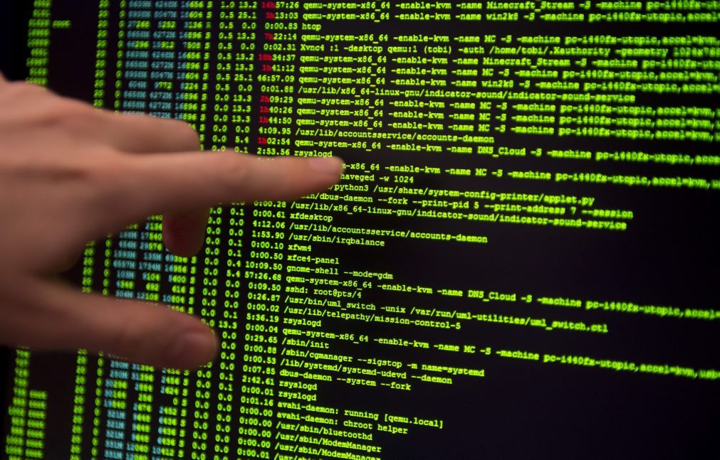 Julgamentos em Guimarães com interrupções para atualizar computadores devido a ciberataque