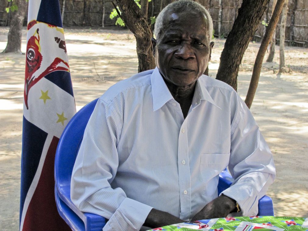 Dhlakama anuncia trégua por tempo indeterminado em Moçambique