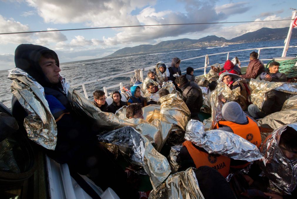 Número de migrantes e refugiados no Mediterrâneo cai 70% face a 2016 – OIM