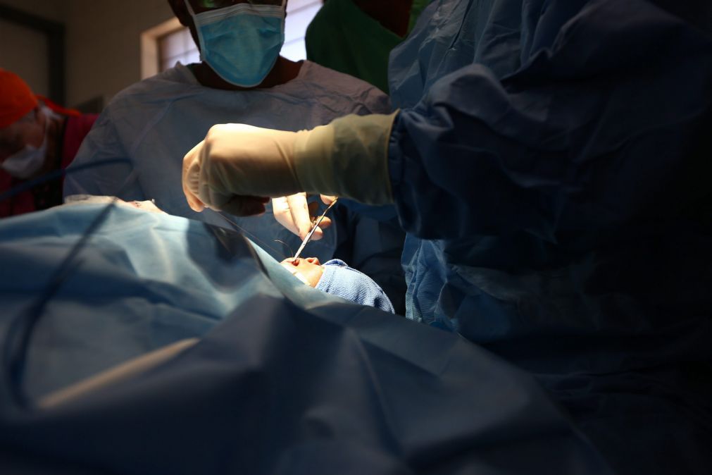 Hospitais do Centro têm reforçado resposta às necessidades cirúrgicas