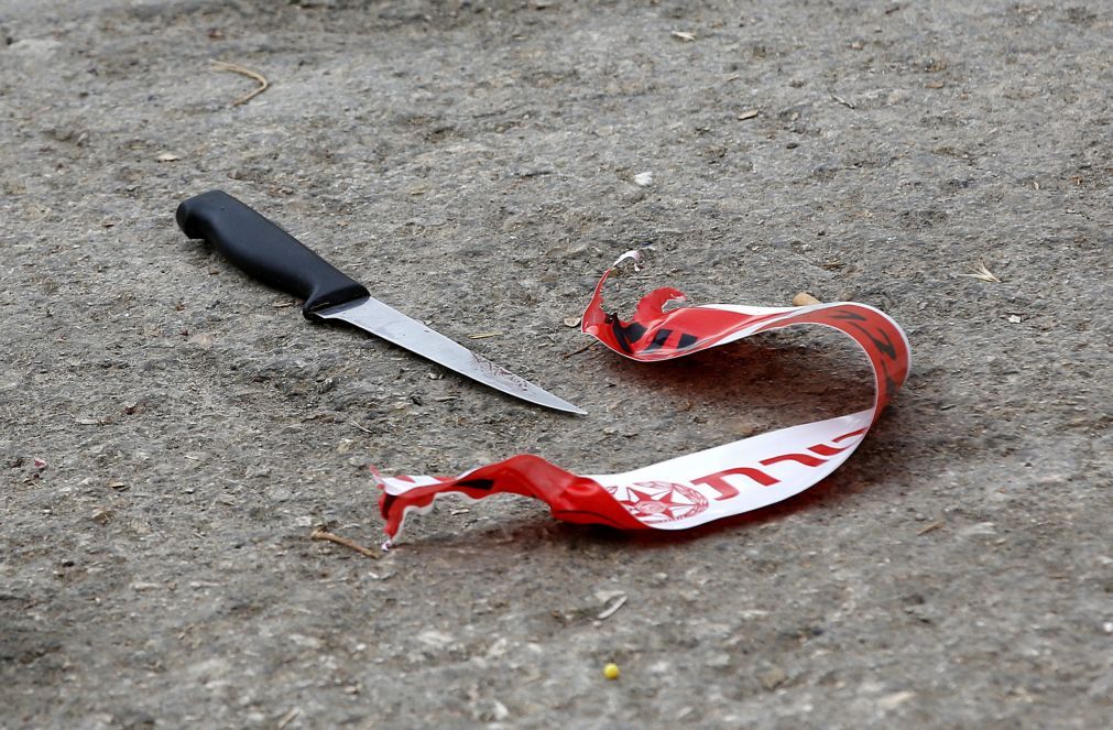 Homem esfaqueado na via pública em Santa Maria da Feira
