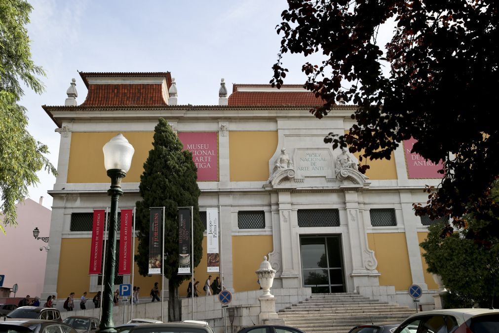 Arcanjo derrubado por turista regressa hoje ao Museu Nacional de Arte Antiga