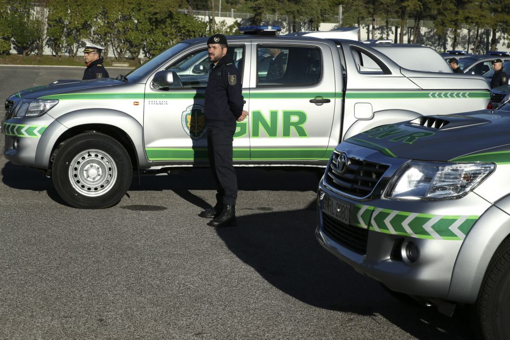 Homem de 81 anos entra em contramão na A3 e provoca acidente com três feridos