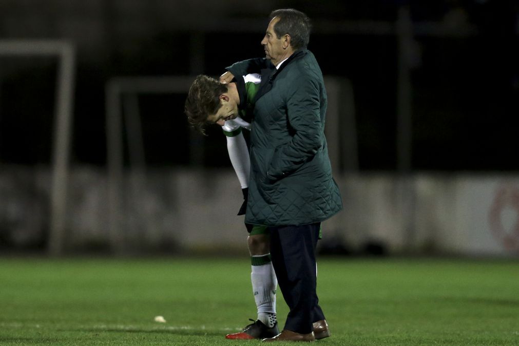 Octávio Machado suspenso por 26 dias