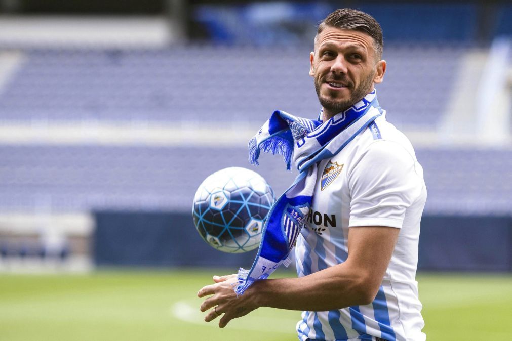 Internacional argentino Demichelis anuncia fim da carreira aos 36 anos