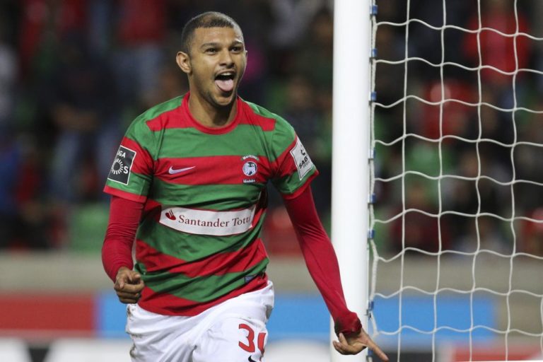 Raúl Silva assina por cinco épocas pelo Sporting de Braga