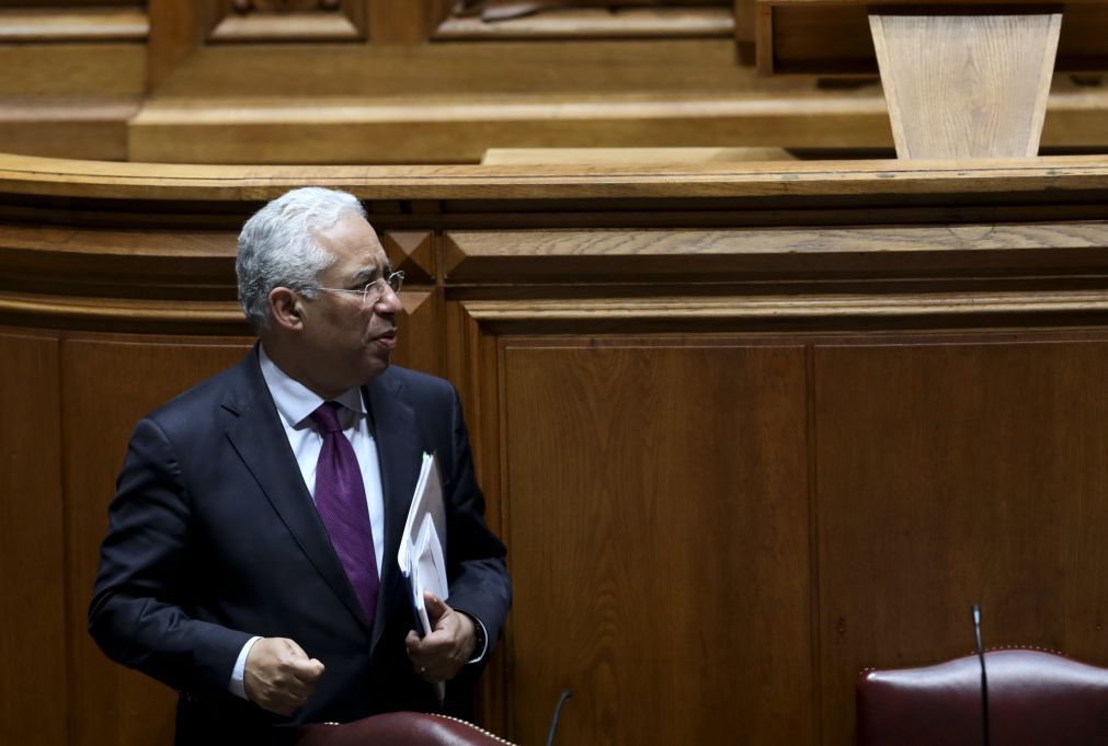 Costa afirma que Estado tem de dar primeiro exemplo no combate ao trabalho precário