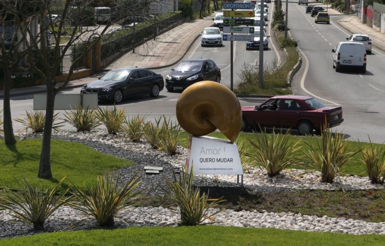 Portimão quer aumentar concessão de rotundas a privados na zona urbana da cidade