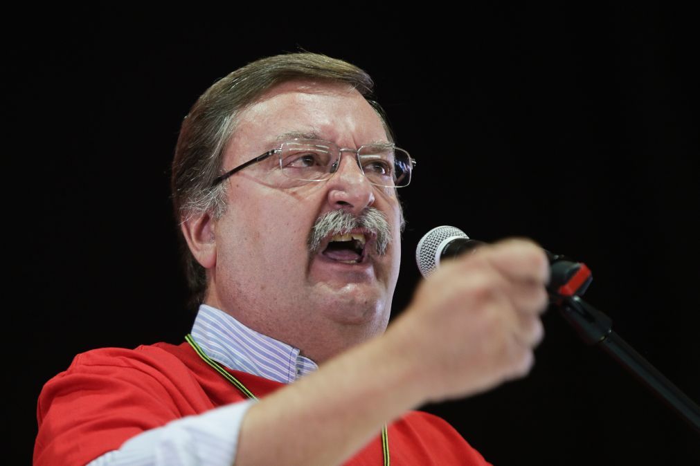 UGT pede números exatos sobre reformas antecipadas para avaliar “aproximação à proposta do Governo”
