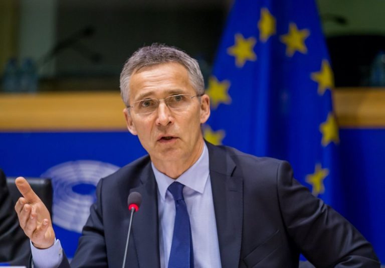 Cimeira da NATO vai abordar vertente militar na luta contra terrorismo