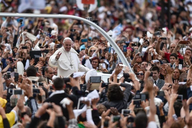 Papa: Francisco recusa comentar Trump e diz que 