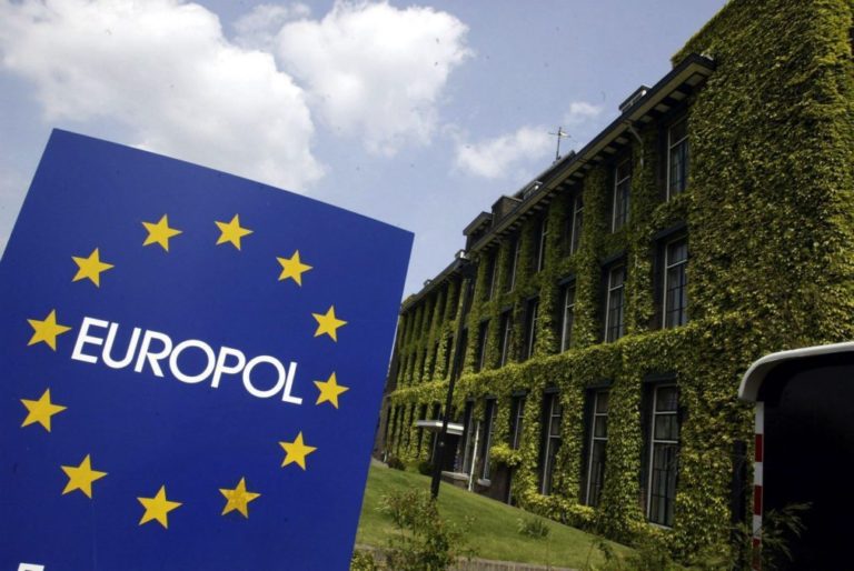 Europol deteta 2068 conteúdos terroristas online em operação conjunta