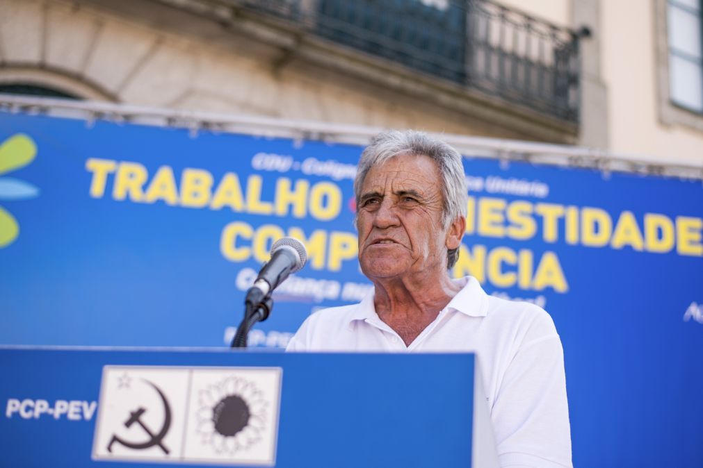 Desespero do ex-presidente Bruno de Carvalho faz texto fora do normal sobre o divórcio com Joana Ornelas