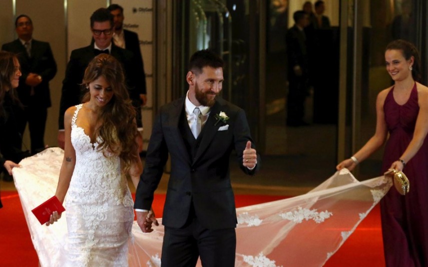 Antonela Roccuzzo Os pormenores do vestido de noiva