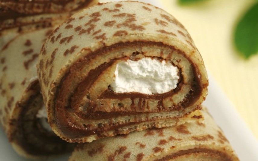 Crepes com chocolate e chantili Sabores cúmplices
