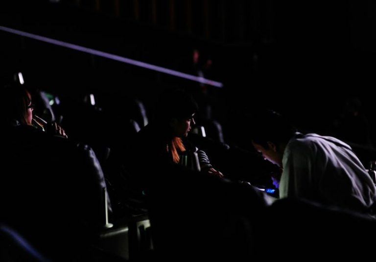 Cinalfama está de volta! Este verão há cinema na rua em Alfama