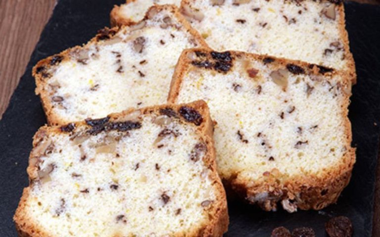 Bolo de Noz - Renda-se a esta receita numa só fatia!