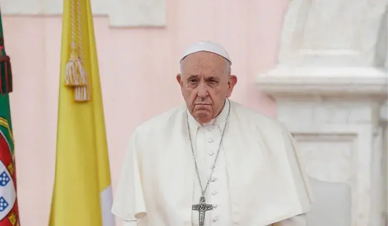Papa Francisco: Dolores Aveiro recorda encontro com o Santo Padre… e a oferta que lhe fez!
