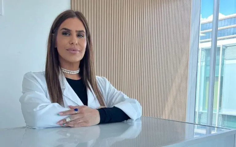 Verão – 5 cuidados a ter com o cabelo nesta época (VÍDEO)