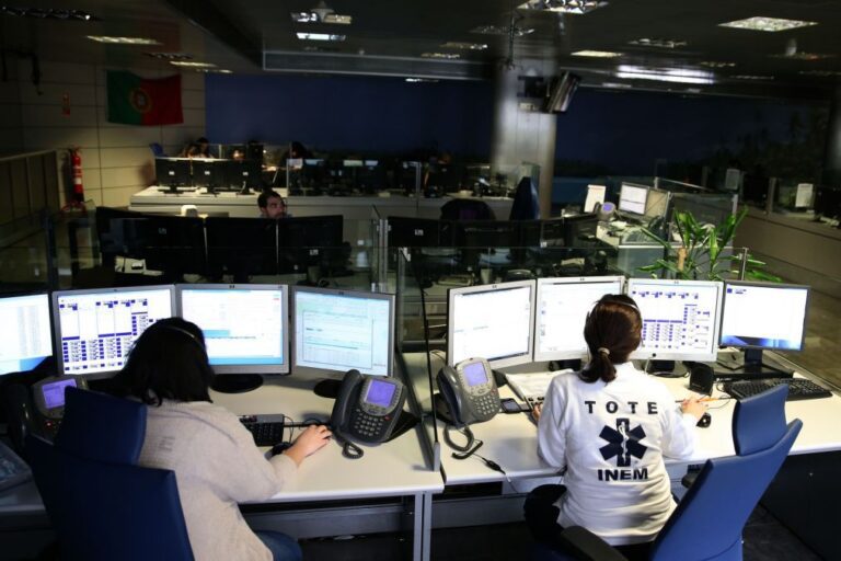 INEM atendeu em 2025 máximo histórico de 1,6 milhões de chamadas de emergência