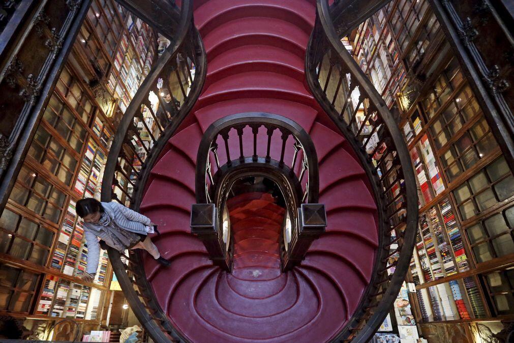 Governo aprova decreto que reclassifica Livraria Lello no Porto como Monumento Nacional