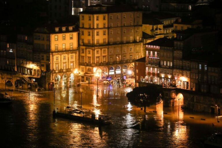 Câmara do Porto posiciona meios para eventuais cheias na zona ribeirinha