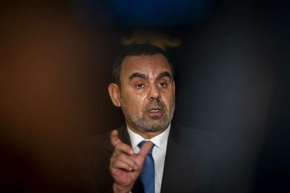 Morais Sarmento demitiu-se da presidência da FLAD