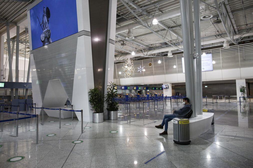 Problema técnico nos aeroportos da Grécia causa atrasos e adiamentos de voos