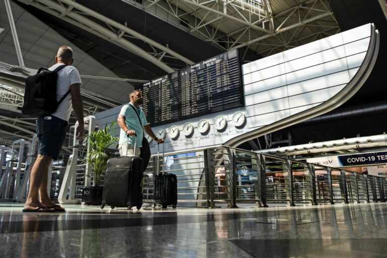 Governo quer avançar com grupo de trabalho para expansão do aeroporto do Porto