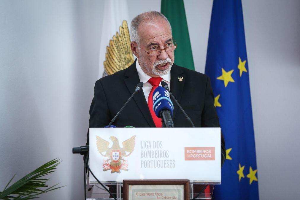 Liga dos Bombeiros alerta que urgências hospitalares comprometem emergência pré-hospitalar