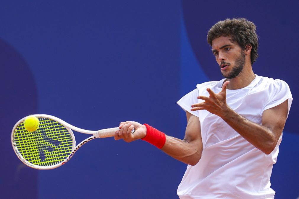 Tenista Francisco Cabral sobe a 19.º do ranking mundial de pares