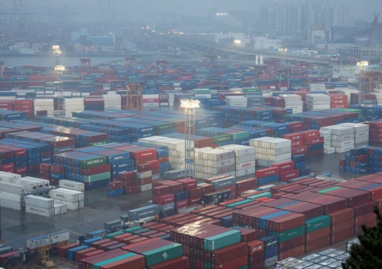 Coreia do Sul testa nova rota marítima comercial para Europa através do Ártico