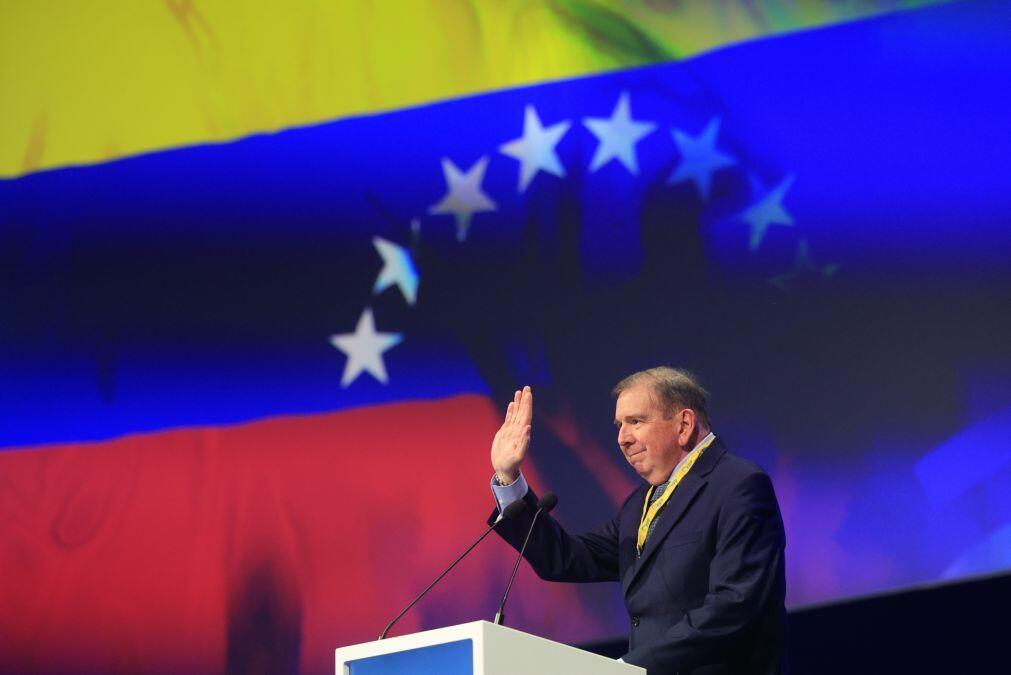 Edmundo González pede libertação de presos políticos e apoio a militares na Venezuela