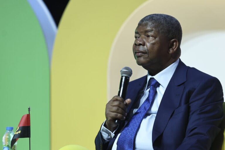 Presidente angolano inaugura fábrica de alumínio de investimento chinês de 212,9 ME