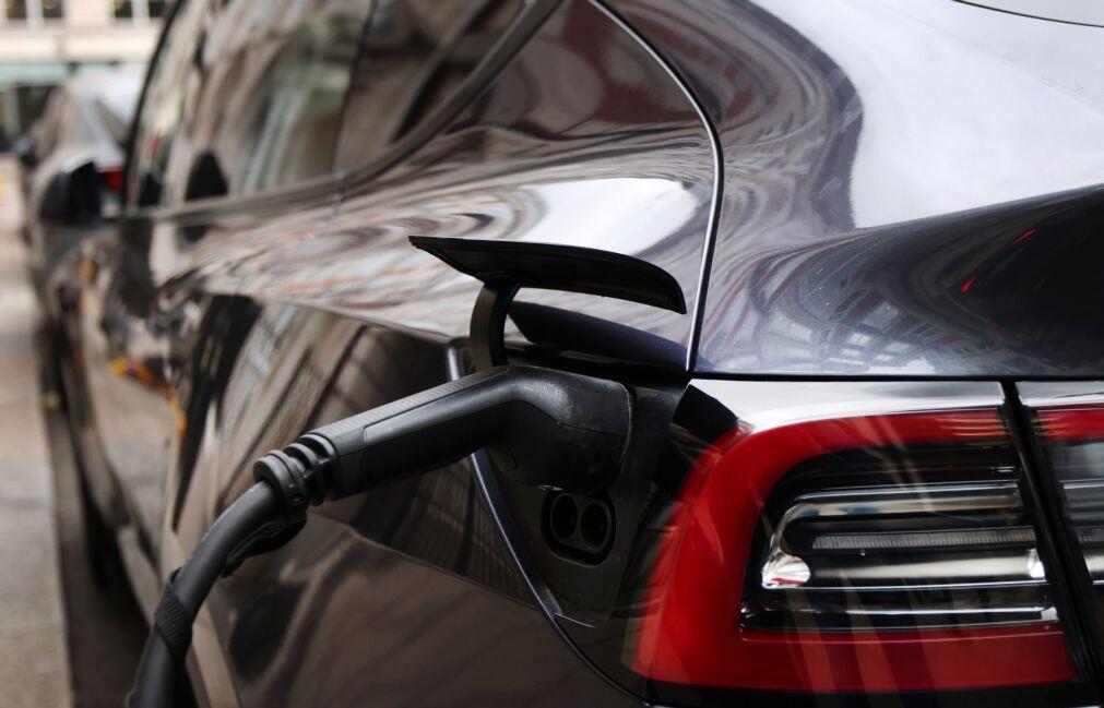 Vendas de automóveis em 2025 com ligeiro avanço na Europa, elétricos aceleram