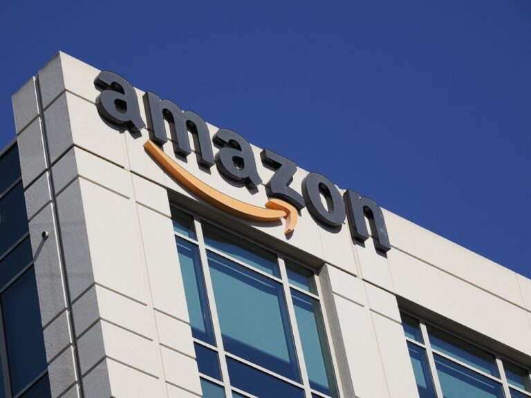 Amazon corta 16.000 empregos