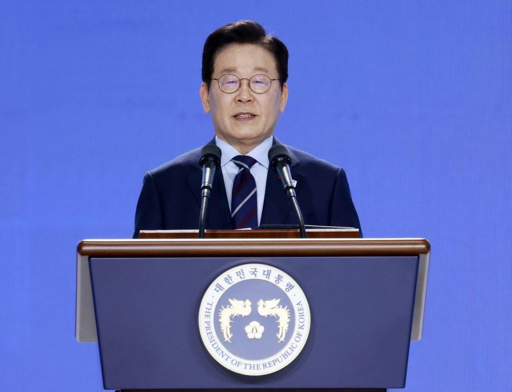 Procurador pede pena de morte para ex-Presidente sul-coreano acusado de rebelião