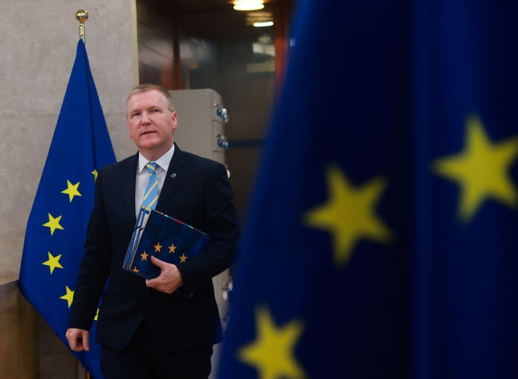 Comissário Europeu no Brasil para anunciar reconhecimento dos sistemas de proteção de dados