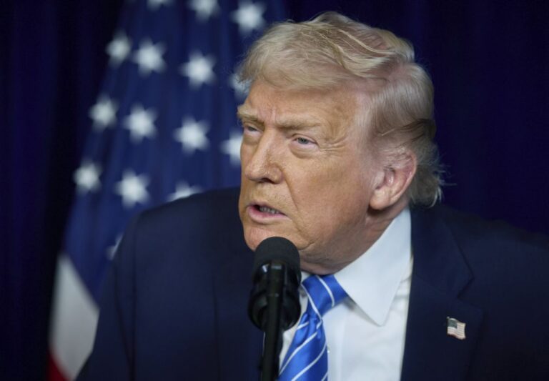 Trump avisa que EUA vão ajudar manifestantes se Irão disparar para matar