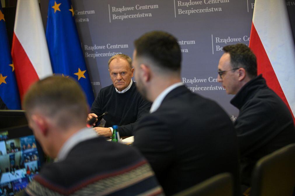 Primeiro-ministro polaco quer acelerar criação do “exército mais forte da Europa”