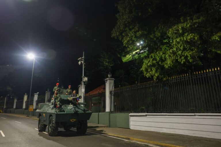 UE pede contenção e respeito pelo Direito após ataques dos EUA à Venezuela