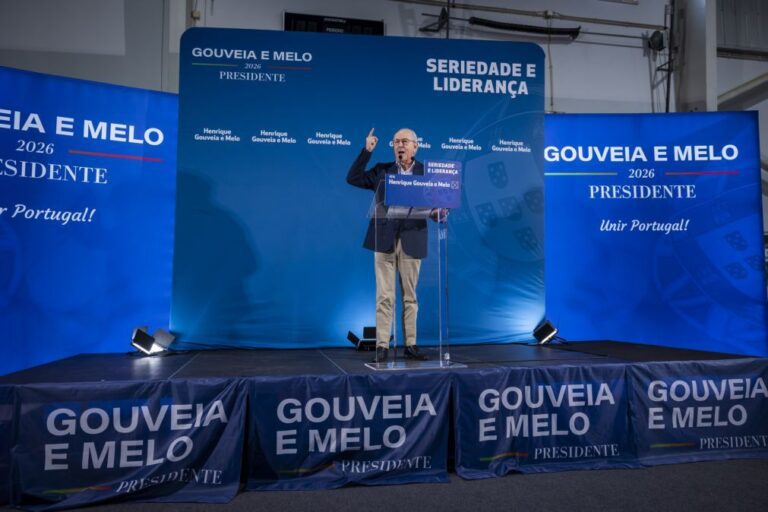 Gouveia e Melo é o único acima dos interesses e não deve a ninguém -- Rui Rio