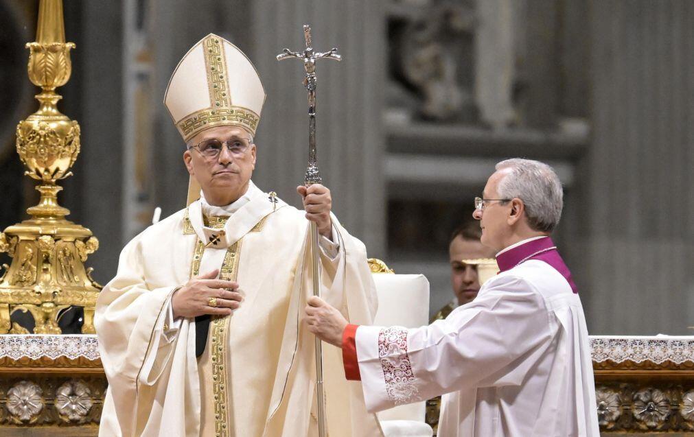 Papa fecha Ano Santo de 2025 com críticas ao consumismo e xenofobia