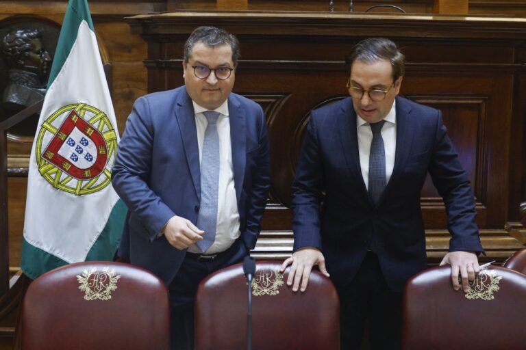 Custo das medidas fiscais para habitação ronda 200 a 300 ME - ministro