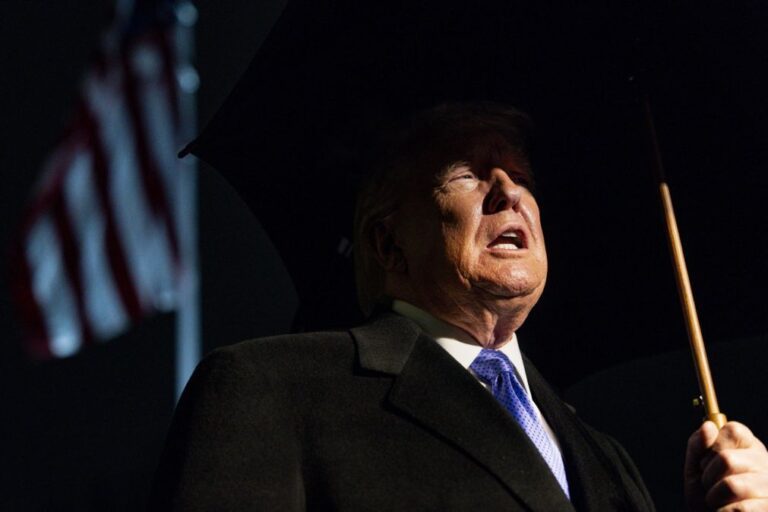 Trump regressa ao Fórum Económico Mundial em Davos com a maior delegação de sempre dos EUA